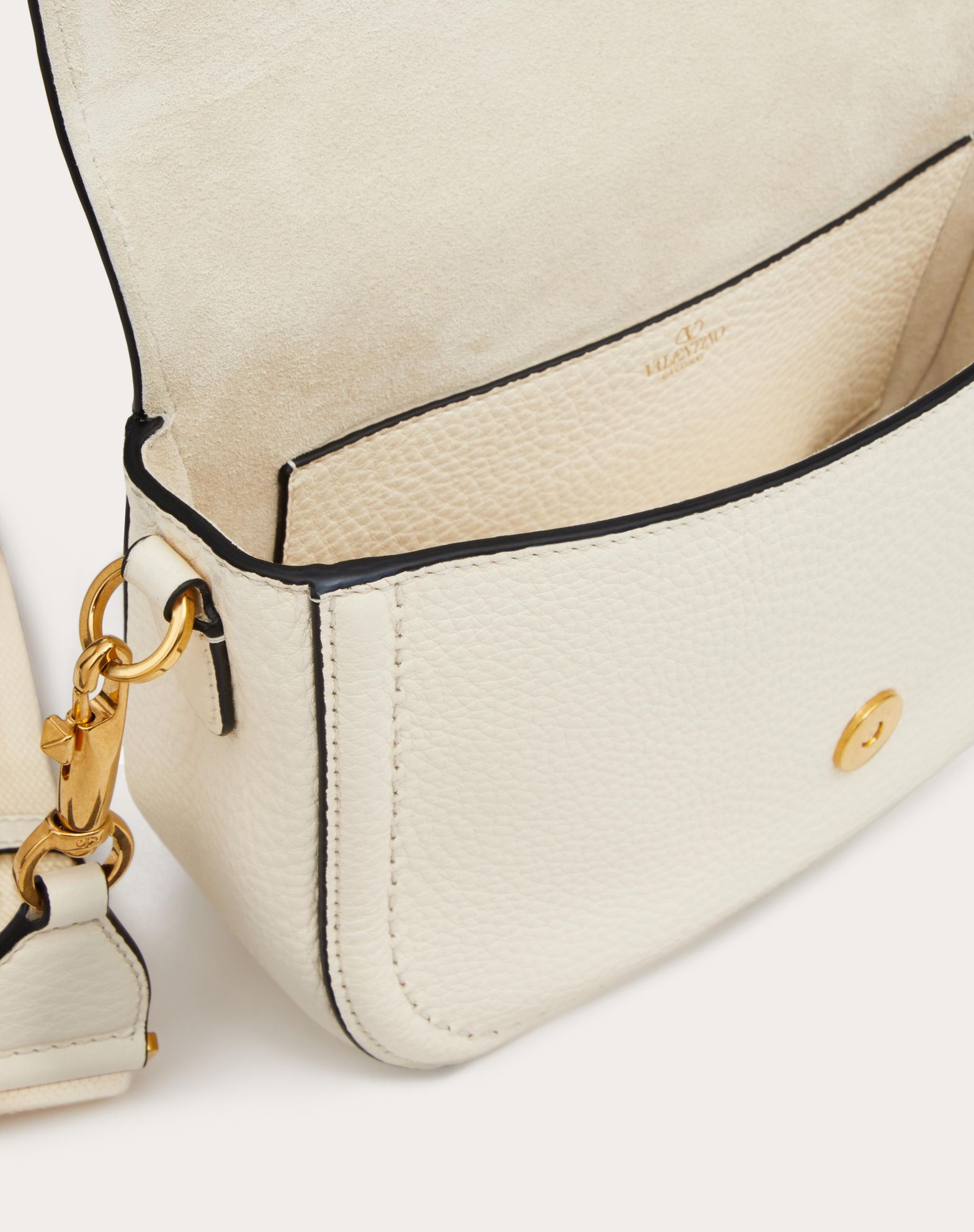 Alltime-grainy-calfskin-shoulder-bag-8272150724828-Valentino-5