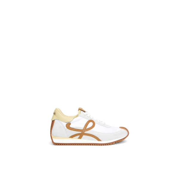 Flow Runner in nylon and suede