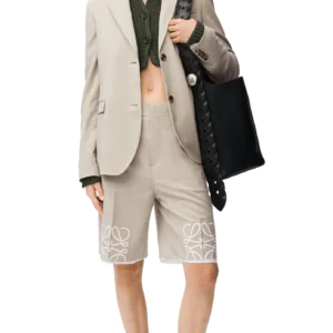 Tailored jacket in wool